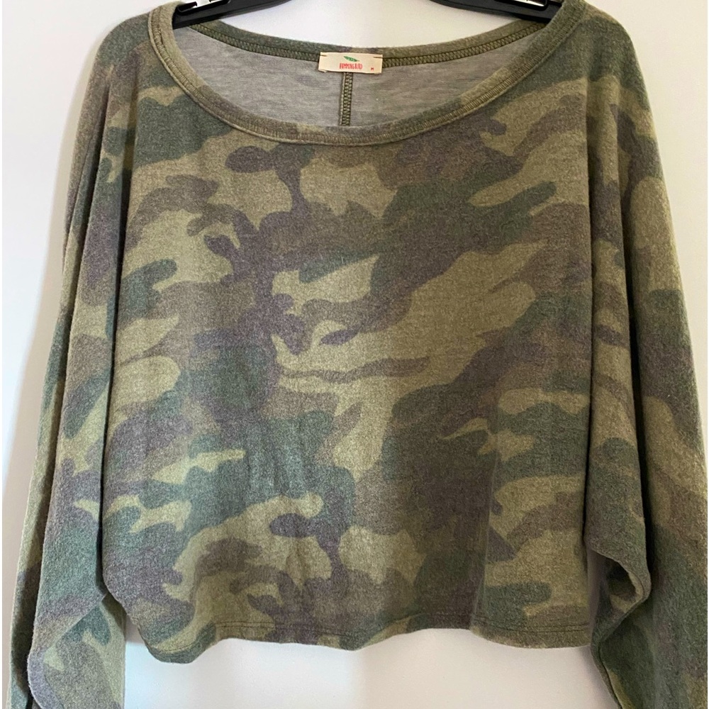 Green camo long sleeve shirt